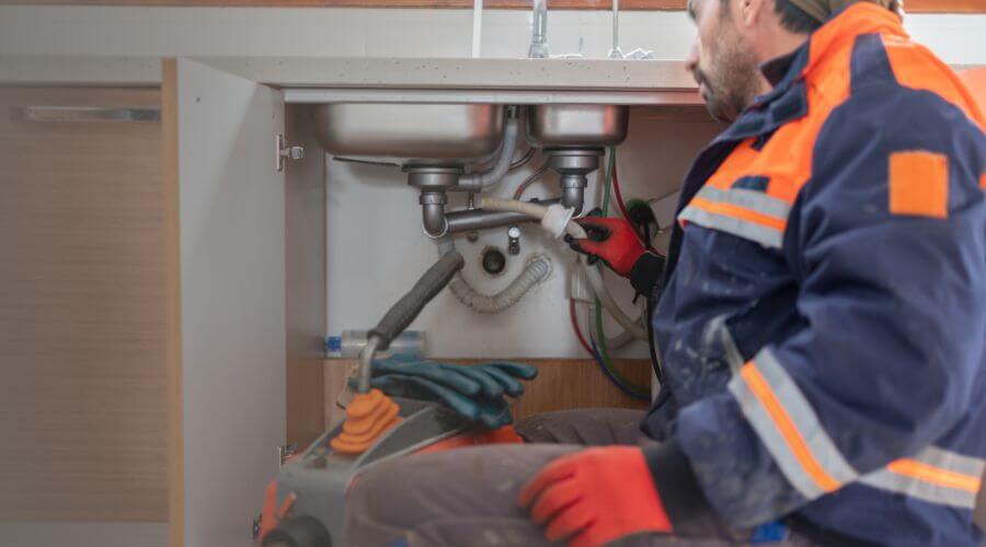 Professional slab leak plumber services in Mineral Springs, AR